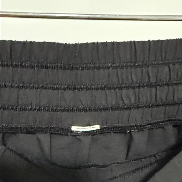 Black Wide-Leg Culottes - Picture 5 of 10